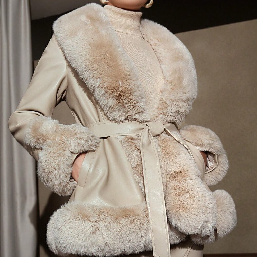 Beige Women's Fuzzy Collar Belted Coat